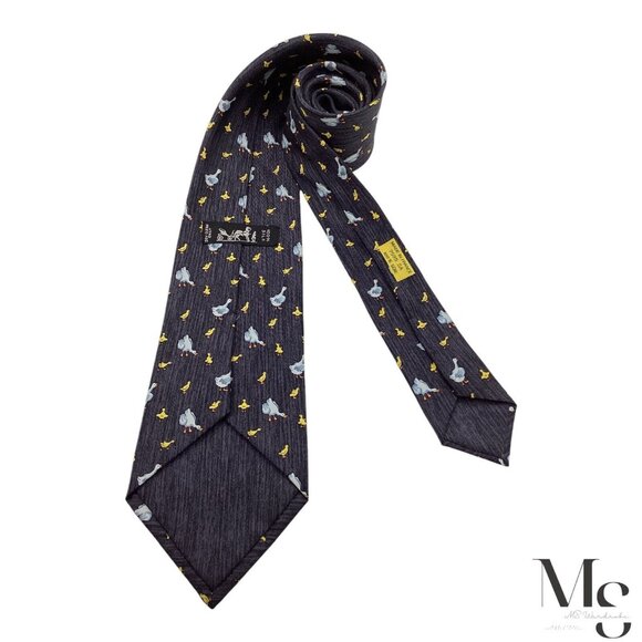 HERMES PARIS 7595 SA Dark Gray Duck and Duckling Silk Tie France W: 3.5" EX CD - Picture 2 of 7